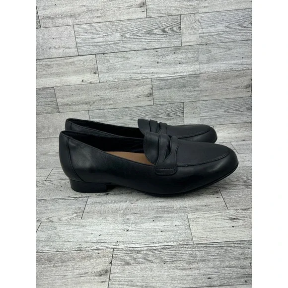 Women's Black Leather Slip-On Penny Loafers - Picture 8 of 13